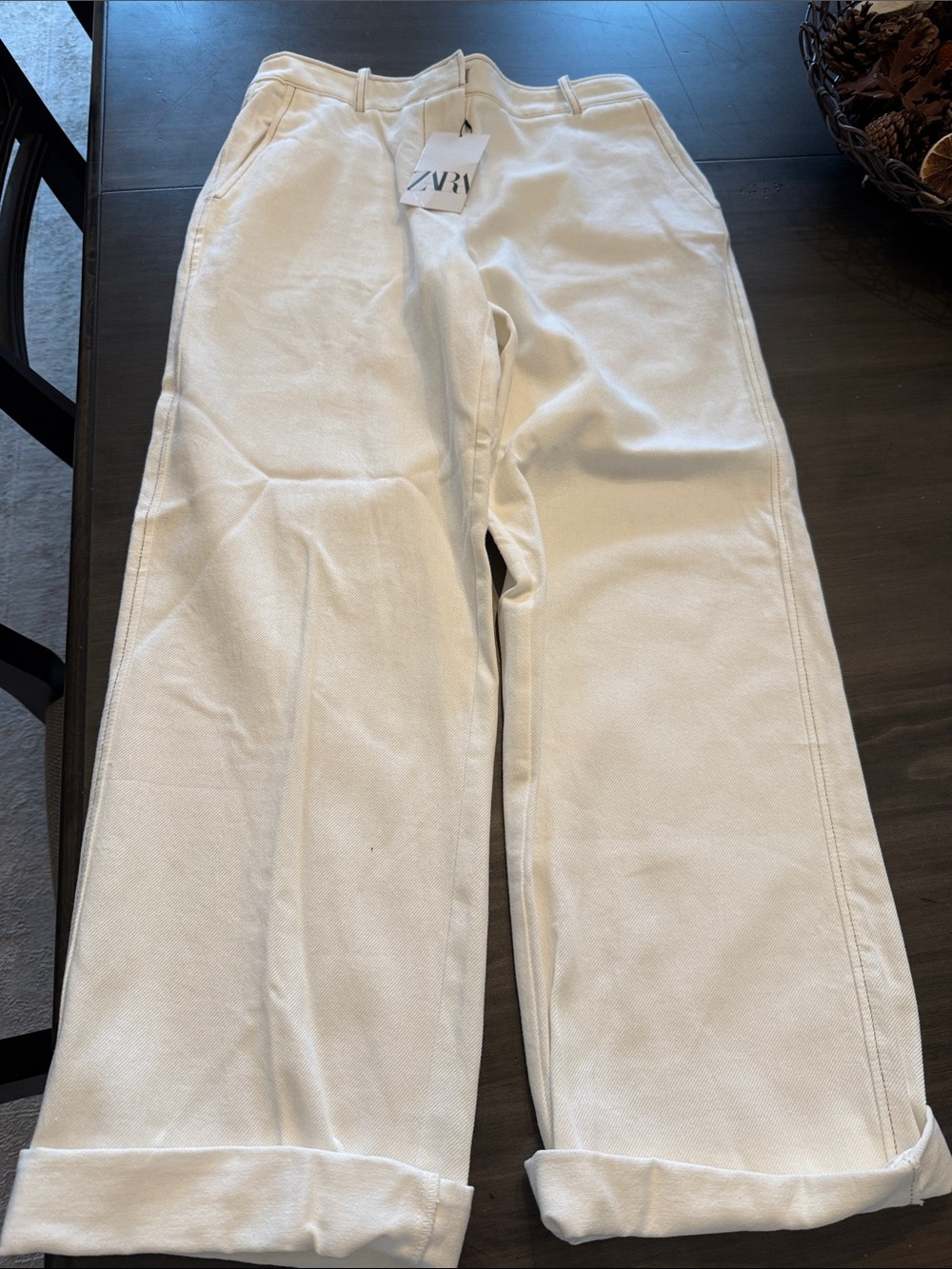 Zara Men’s Cream Straight-Leg Chinos